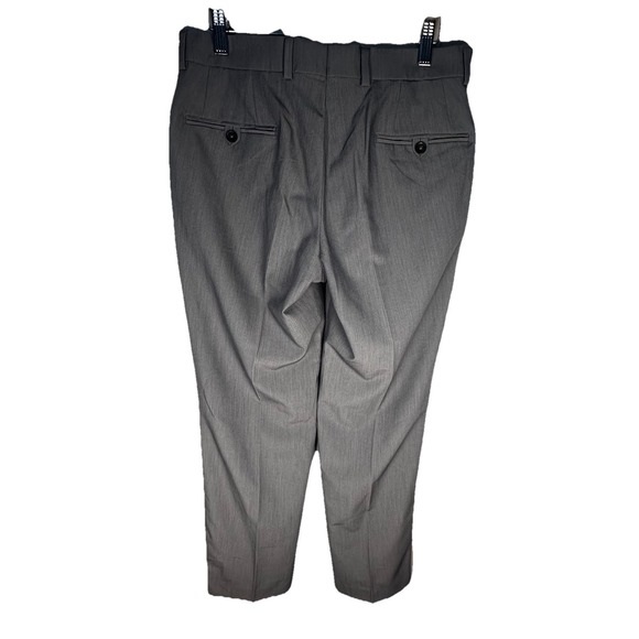 Madison Modern Fit Motion Stretch Men's Gray 30x30 Dress Pants EUC - Picture 2 of 11